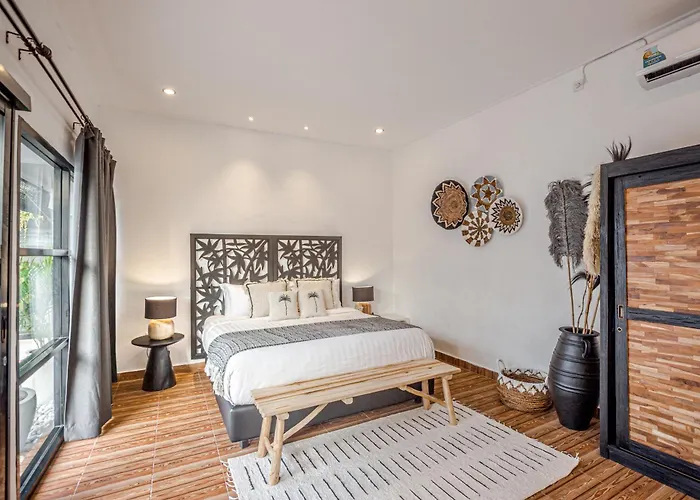 Lemone 4 By Bali Solutions Seminyak (Bali)